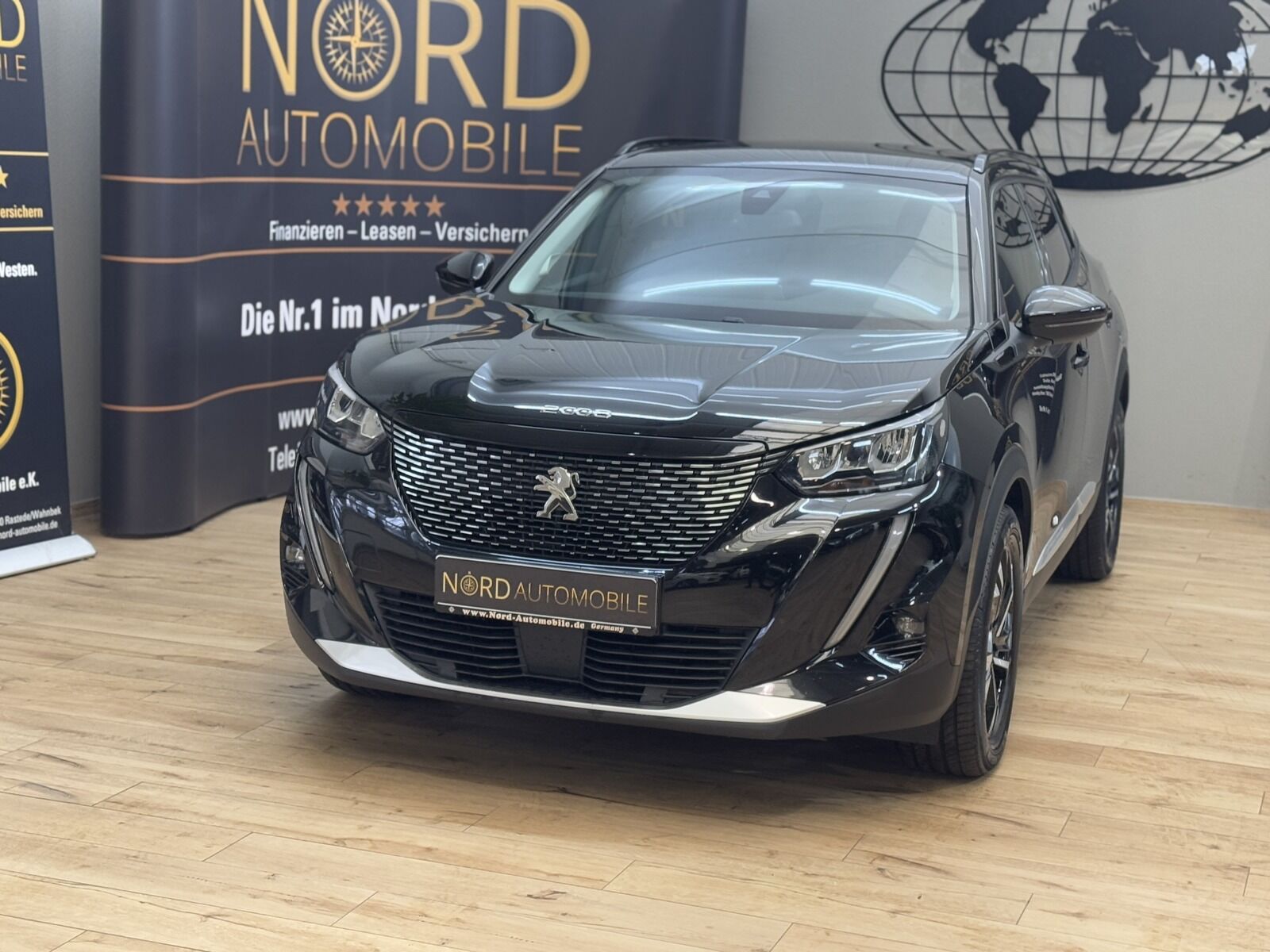 Peugeot 2008 BlueHDi 110 Allure Pack *LED*Navi*Kamera*17