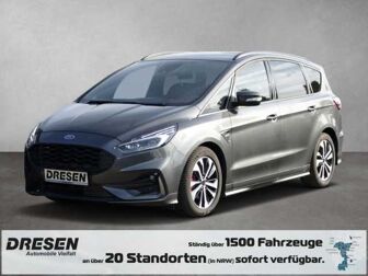 Fahrzeug FORD S-Max undefined