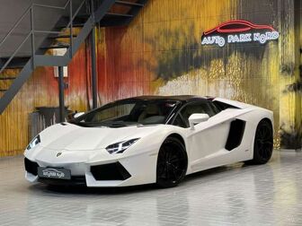 Fahrzeug LAMBORGHINI Aventador undefined