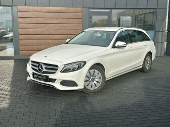 Fahrzeug MERCEDES-BENZ AVANTGARDE undefined