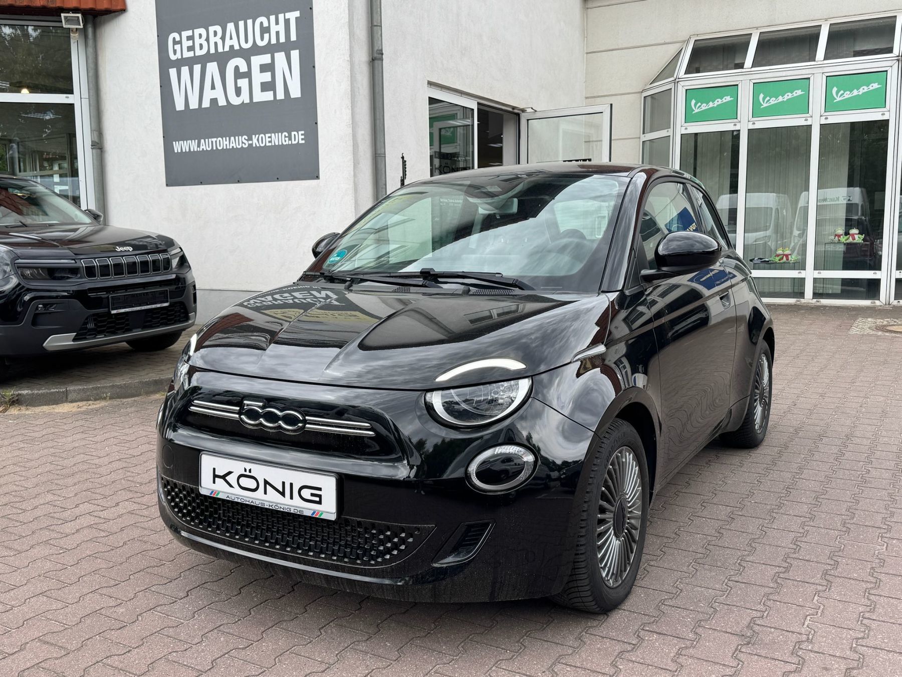 Fiat 500e Icon 3+1 42kWh NAVI*KLIMA*SHZ*CARPLAY*CAM