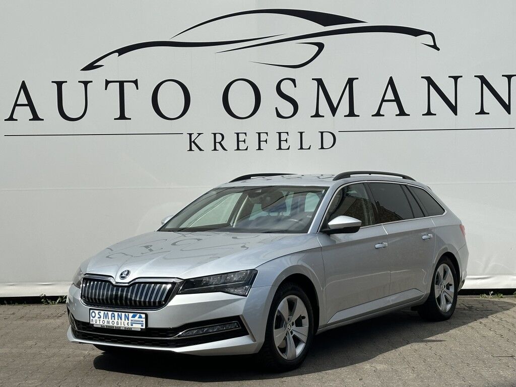 Skoda Superb Combi 1.4 TSI iV DSG Ambition / CarPlay