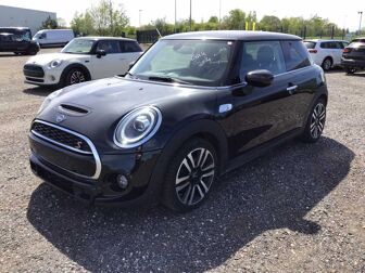 Fahrzeug MINI COOPER undefined