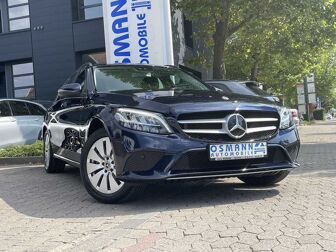Fahrzeug MERCEDES-BENZ GLA KLASSE undefined