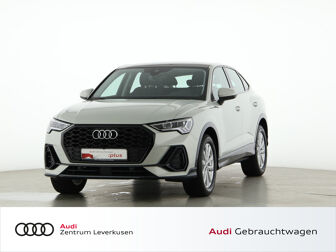 Fahrzeug AUDI Q3 undefined