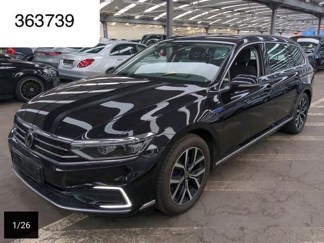 VW Passat GTE Facelift LED+ HeadUp Kam ACC DigTacho