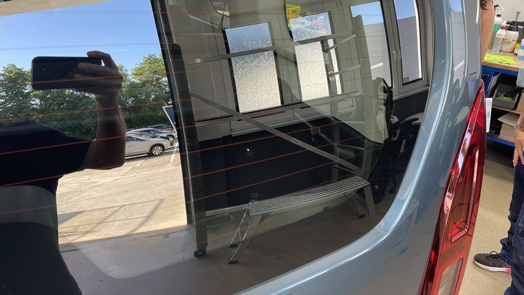 CITROEN Berlingo III 1,2 PT Plus M Facelift AHK LED Kamera