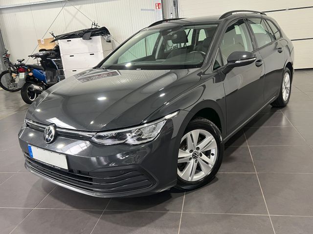 VW Golf VIII 2.0 TDi Variant **Navi*ACC*SHZ*LED**