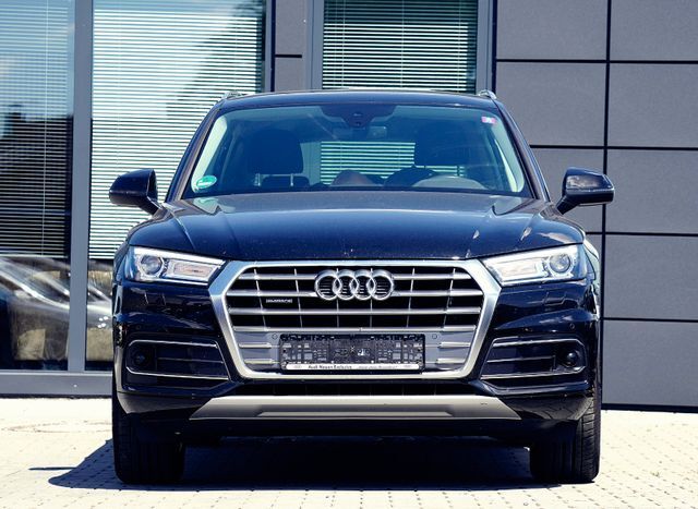 Audi Q5 40 TDI quattro sport + 2 JAHRE GARANTIE *