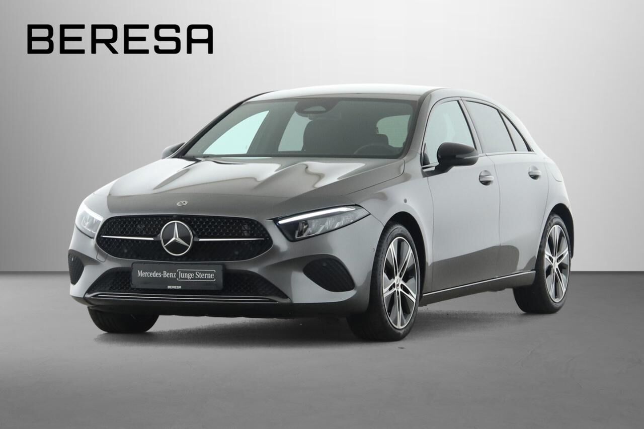 Mercedes-Benz A 200 Night Standhz Burmester Winter-P. 18 Zoll