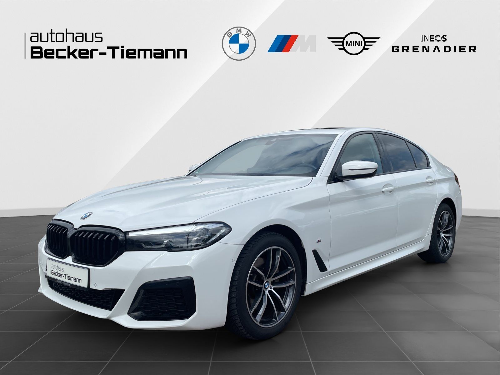 BMW 520d Limousine M Sport | Glasdach | Kamera | Mem