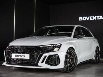 Fahrzeug AUDI RS undefined