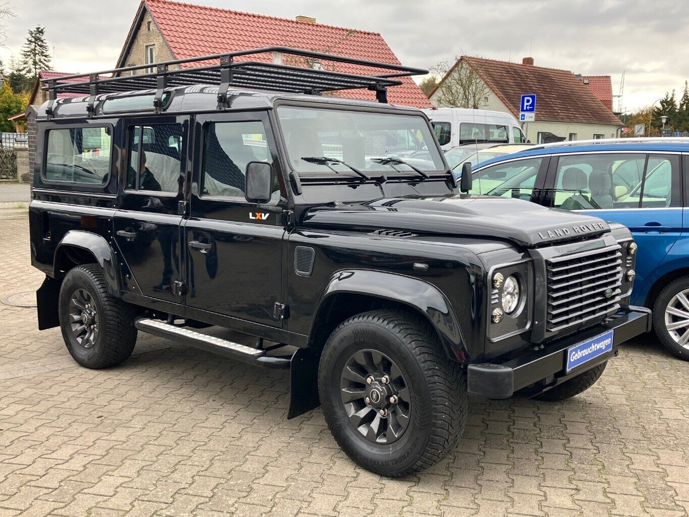 Second hand Land Rover Defender 2.2