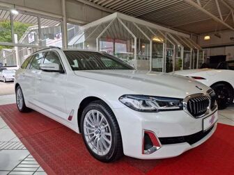 Fahrzeug BMW IX undefined