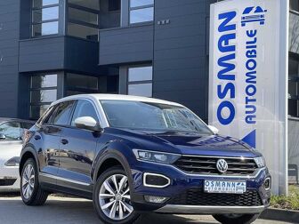 Fahrzeug VOLKSWAGEN T-Roc undefined