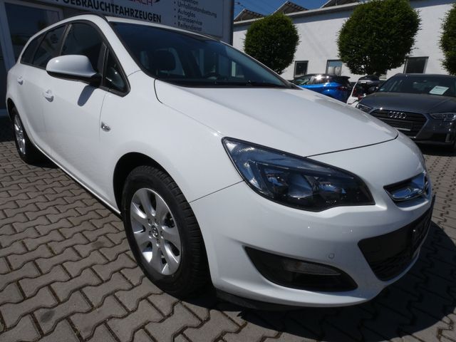 Opel Astra J Sports Tourer Style
