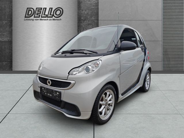 Smart fortwo coupe Micro-Hybrid Drive 52kW Panorama So