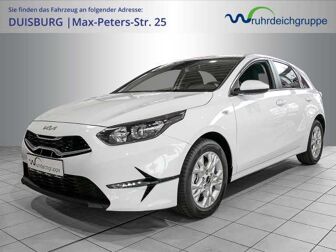 Fahrzeug KIA Ceed undefined