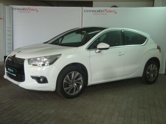 Fahrzeug CITROEN DS4 undefined