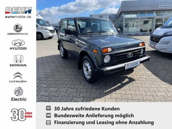 Fahrzeug LADA Niva undefined