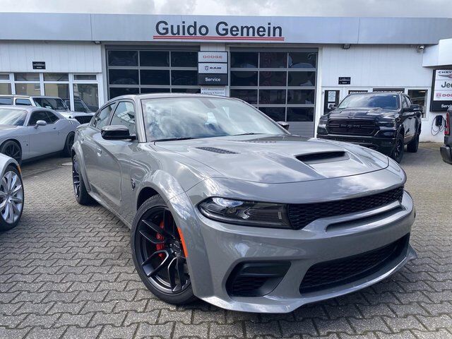 Dodge Charger Hellcat 6.2 V8 Widebody