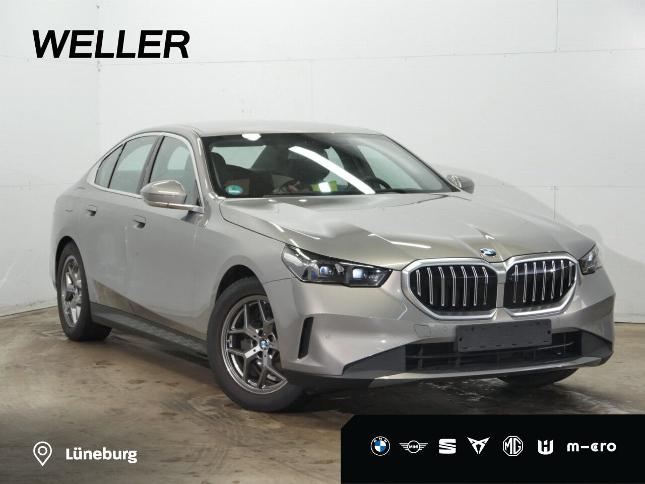 BMW 520d xDrive Standhz DAProf PA+ LCProf KomfSi HUD