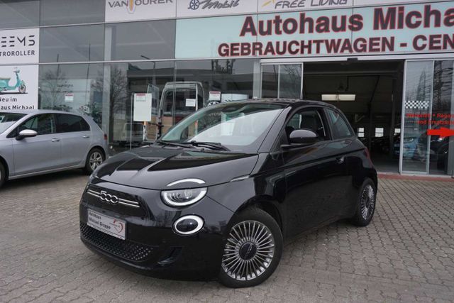 Fiat 500 Elektro 500e Icon Navi
