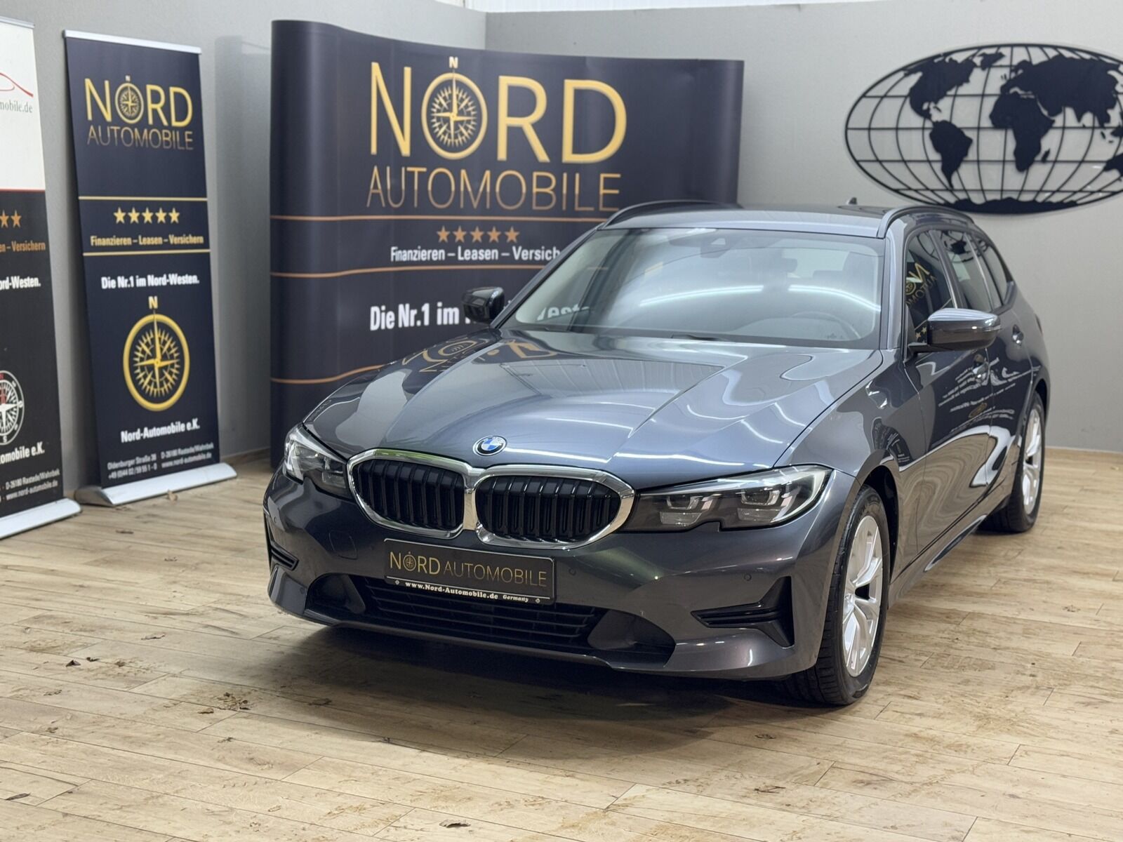 BMW 320 i touring Advantage *AHK*LIVE CP*UPE:52