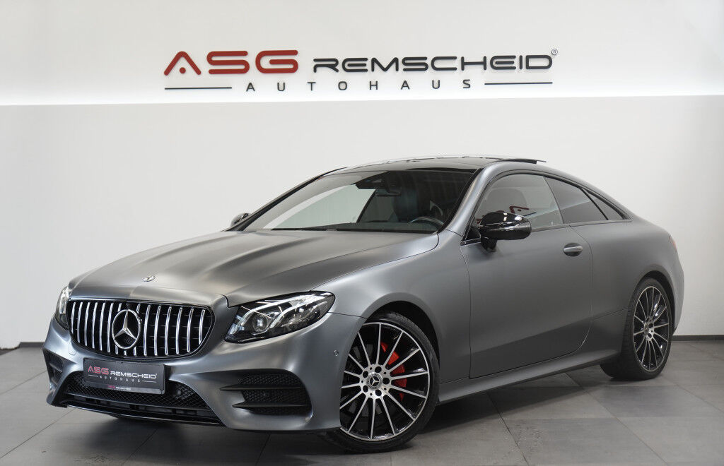 Mercedes-Benz E 220 d Coupé AMG Line *20 *Pano*Wide*Night*Kam