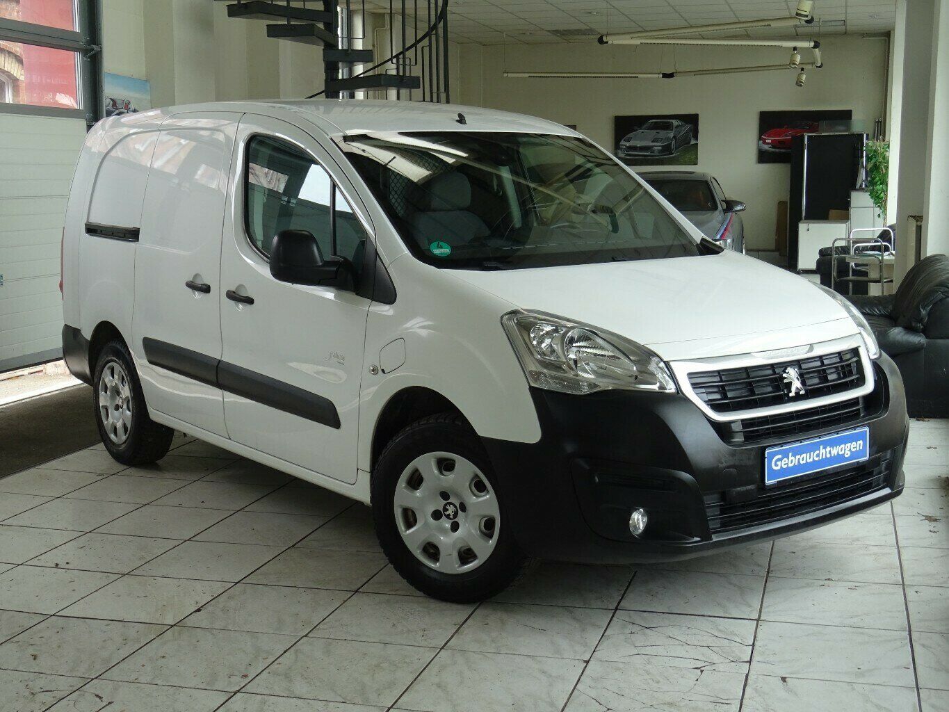 Peugeot Partner L2 Electric Kasten "Galicia" Parkhilfe