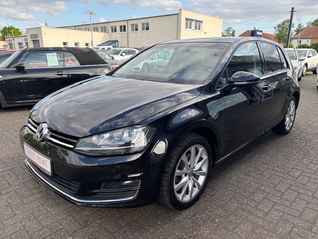VW Golf VII Lim. Highline PDC/Sitzh./Bi-Xen/Allwett