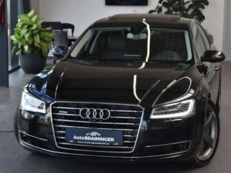 Fahrzeug AUDI A8 undefined