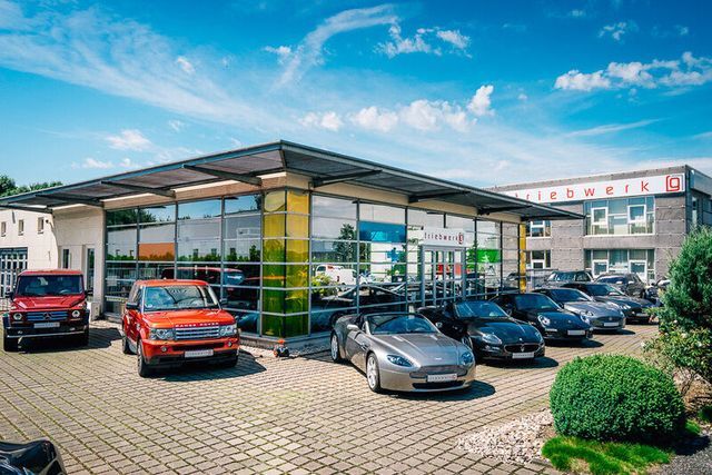 Second hand Aston Martin Dbx 4.0