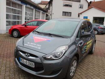 Fahrzeug HYUNDAI Ix20 undefined