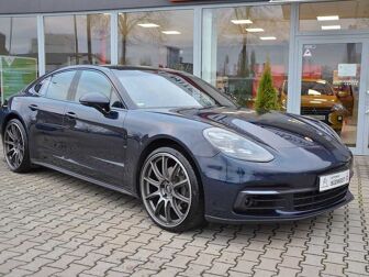 Fahrzeug PORSCHE Panamera undefined