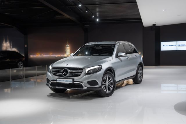 Mercedes-Benz GLC 250 4Matic 9-G*EXCLUSIVE*LED*AHK*