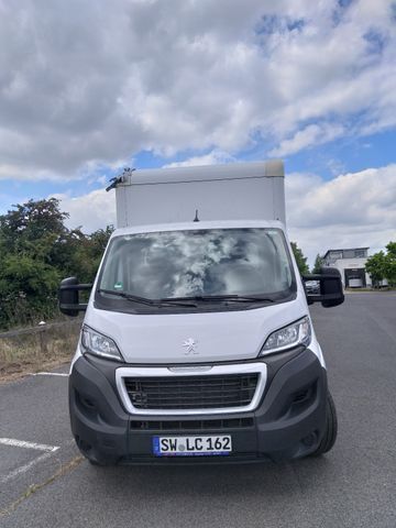 Peugeot Boxer Cargo BlueHDi 335 L3 mit Ladebordwand