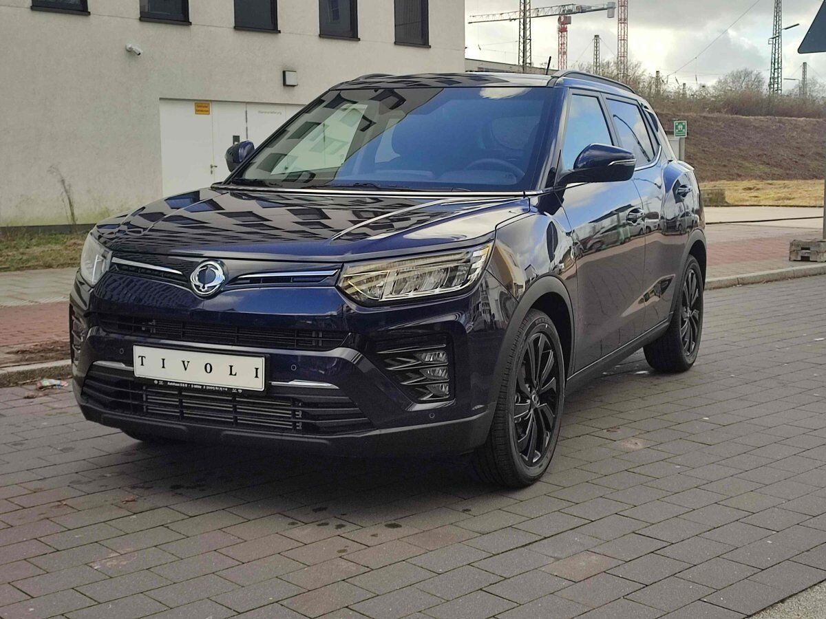 SsangYong Tivoli 1.5 T 6-Gang BLACKLINE Sondermodell