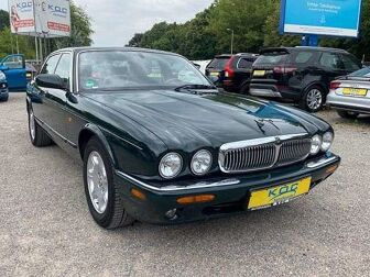 Fahrzeug JAGUAR XJ undefined