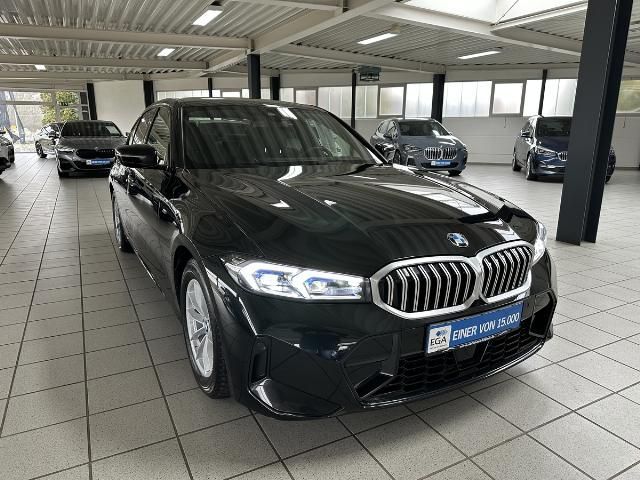 BMW 320 i Limousine M Sport HUD LED Kamera Navi. Sit