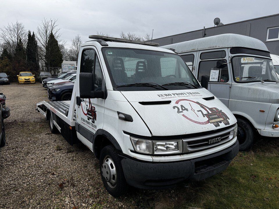 Iveco Daily S2 Diesel Autotransporter NAVI
