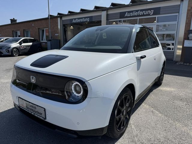 Honda e Panorama Carplay Kamera