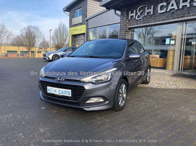 Hyundai i20 1.0 T-GDI YES! Plus Navi Kamera Alu Sitzheiz
