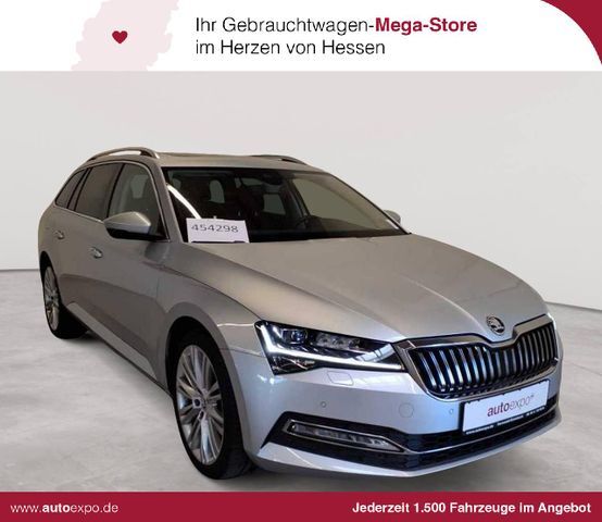 Skoda Superb Combi 2.0 TDI Style PANO AHK NAV