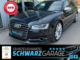 Fahrzeug AUDI S8 undefined