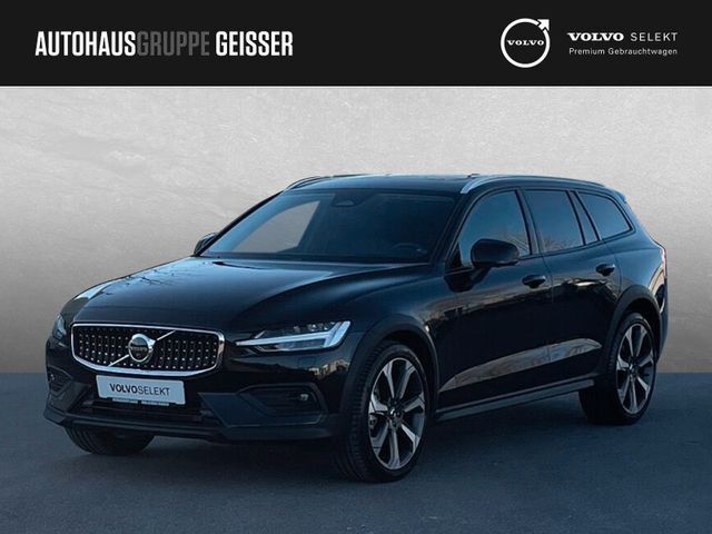 Volvo V60 Cross Country B4 AWD Mild-Hybrid Ultimate