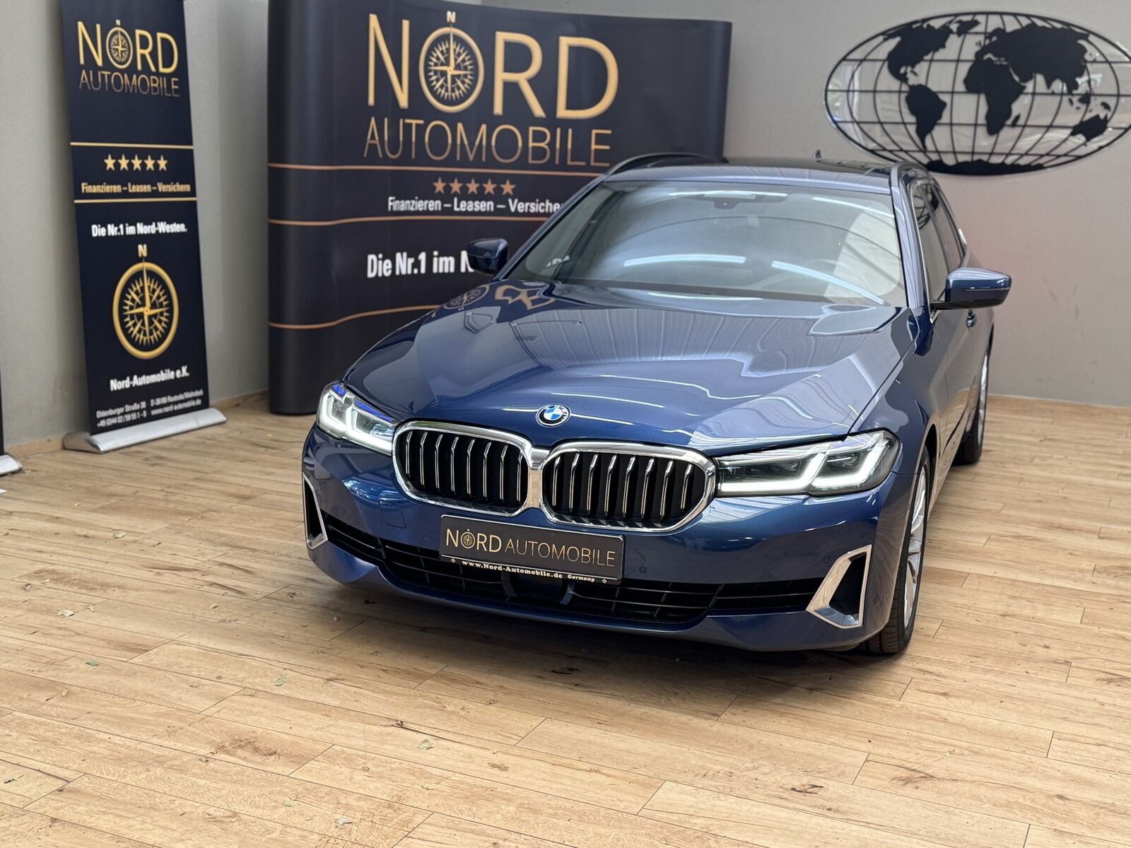 BMW 530 d Touring Luxury Line LASER*HARMANK*PANO*HUD