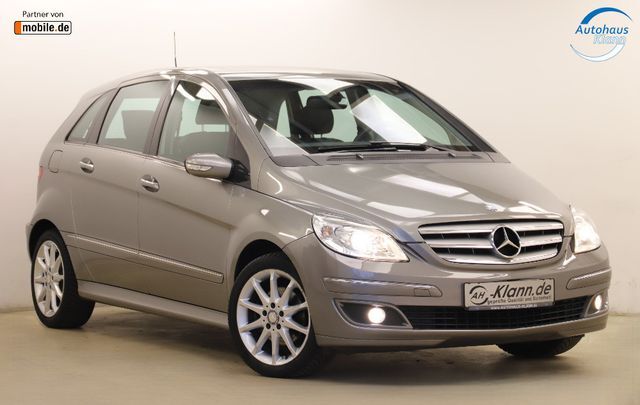 Mercedes-Benz B 200 136PS Sport Paket Pano Klima SHZ Navi