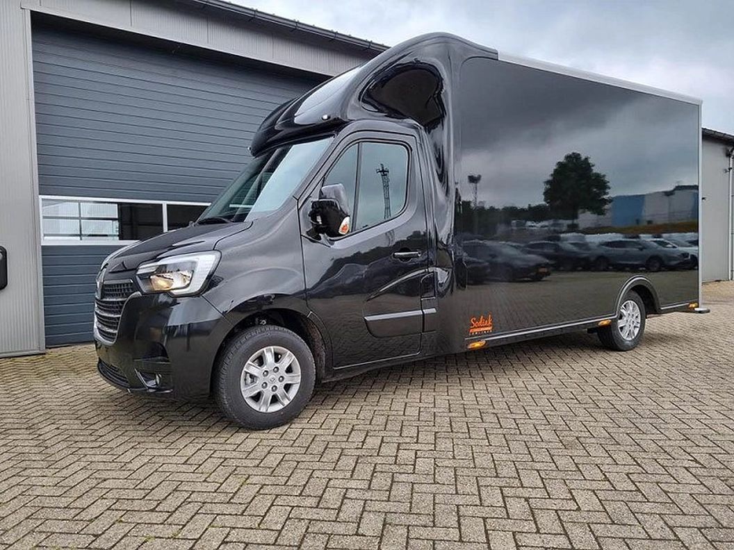 Renault Master Kofferaufbau 2.3 dCi 3,5t 3-Sitzer Klima Navi Rückf.Kamera Hecktüren 270° Innenraumverkleidung Laderaum 4100x2120