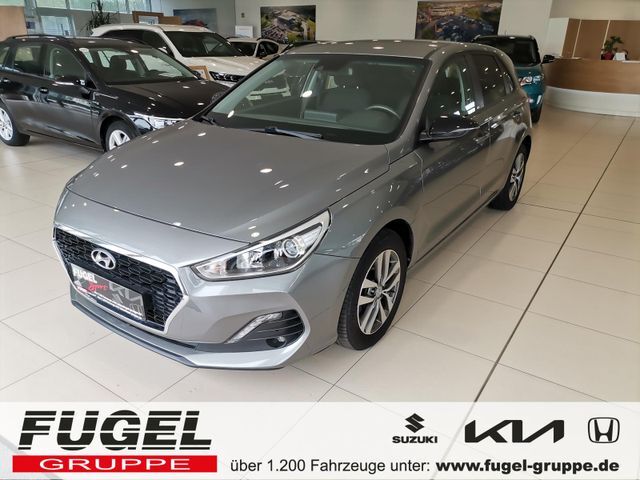 Hyundai i30 1.4 YES! RFK|Navi|Klimaaut.